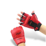 Gants de MMA rouges pour hommes avec mousse de protection et logo WTF.