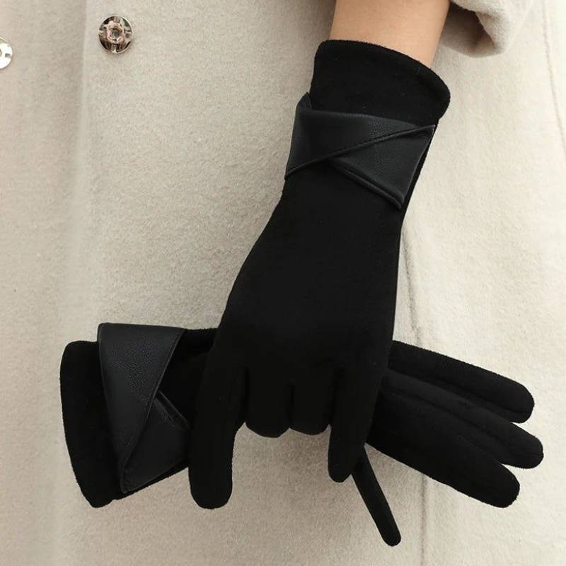 Gants noirs en velours pour femme avec nœud décoratif en similicuir.