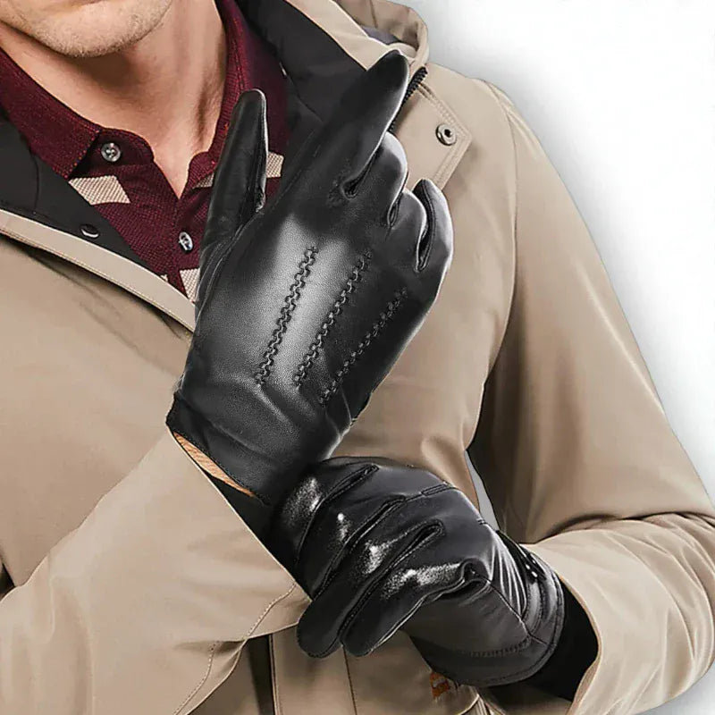 Gants en cuir noir pour homme avec coutures décoratives.