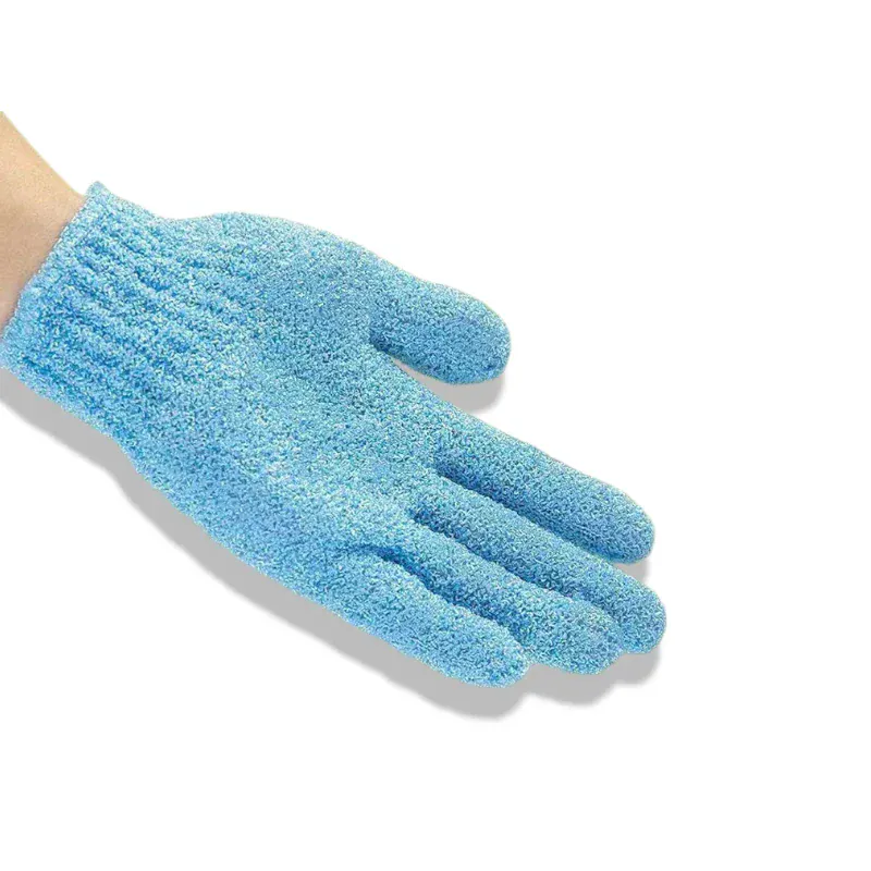 Gant de bain bleu texturé à cinq doigts.