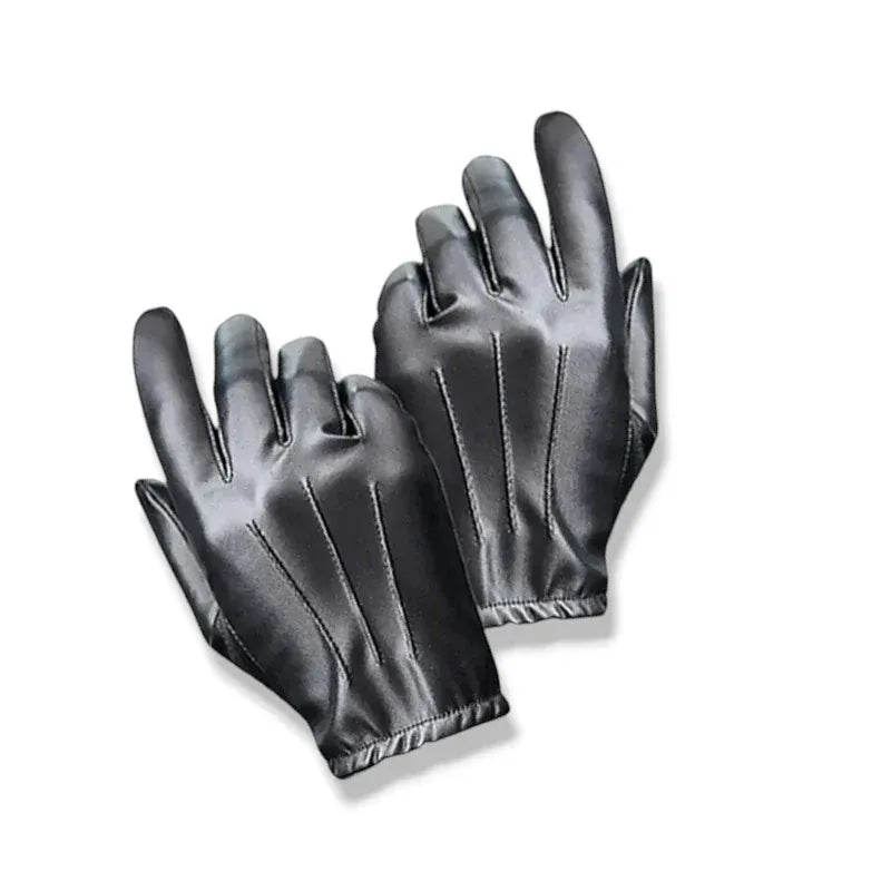 Gants de conduite noirs en cuir synthétique imperméable.
