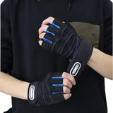 Gants de musculation unisexes noirs avec accents bleus et logo blanc.