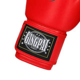 Gants de boxe rouges Gingpai avec logo noir et blanc.