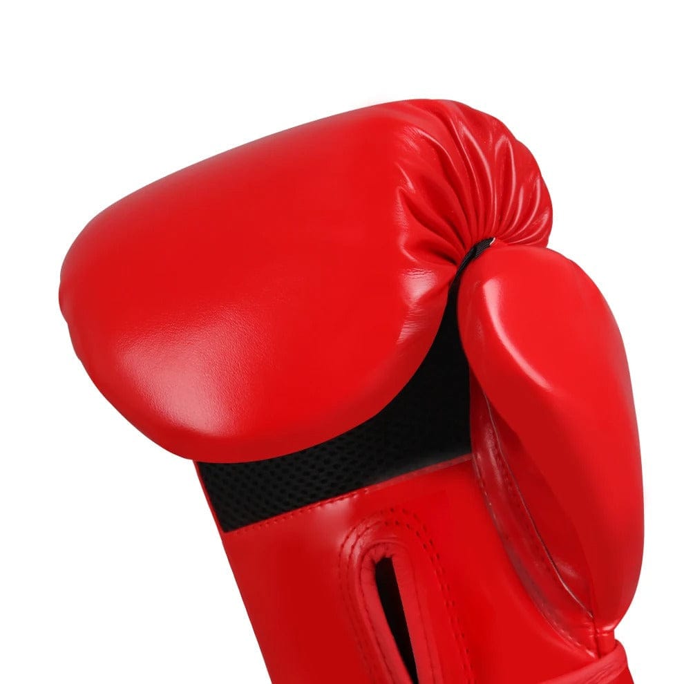 Gants de boxe rouges en cuir PU avec paume en mesh respirant.